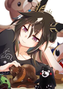 1girl animal_ears black_shirt blush brown_eyes brown_hair closed_mouth collarbone commentary_request ear_covers feather_hair_ornament feathers gradient_eyes hair_between_eyes hair_ornament head_rest highres horse_ears horse_girl kuma_(persona_4) long_hair lying multicolored_eyes multicolored_hair neru_ika on_side persona persona_4 print_shirt purple_eyes shirt short_sleeves smile solo statue stay_gold_(umamusume) streaked_hair stuffed_animal stuffed_toy teddy_bear umamusume white_hair