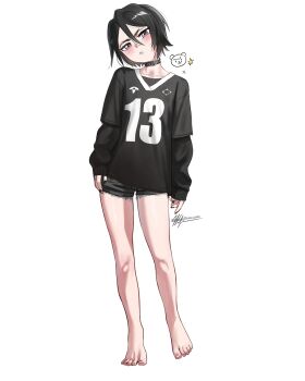 1girl barefoot black_choker black_hair black_nails black_shirt black_shorts bleach breasts chest_tattoo choker clothes_lift collarbone commentary denim denim_shorts full_body hair_between_eyes highres kuchiki_rukia looking_at_viewer nail_polish parted_lips purple_eyes shirt short_hair short_shorts shorts signature simple_background small_breasts solo standing tattoo waligner white_background