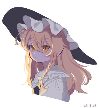 1girl absurdres black_vest blending blush bow braid closed_mouth collared_shirt commentary_request cropped_shirt dated hair_between_eyes hair_bow hat highres kirisame_marisa long_hair looking_at_viewer misoice_ramen shirt side_braid simple_background single_braid solo touhou vest white_background white_bow white_shirt yellow_eyes