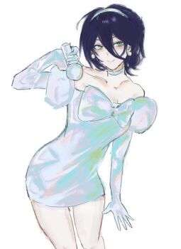 1girl alien_stage black_hair bow chainsaw_man chest_bow choker collarbone commentary cosplay cowboy_shot dress dress_bow earrings elbow_gloves english_commentary gloves green_eyes hairband highres holding holding_microphone ic6pid jewelry juliet_sleeves long_sleeves microphone off-shoulder_dress off_shoulder pearl_earrings pencil_dress puffy_sleeves reze_(chainsaw_man) short_hair simple_background smile solo sphere_earrings sua_(alien_stage) sua_(alien_stage)_(cosplay) white_background white_bow white_choker white_dress white_gloves white_hairband