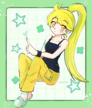 Rule 34 | 1girl, absurdres, alternate costume, black tank top, blonde hair, blush, casual, closed mouth, collarbone, commentary request, eyelashes, full body, green sandals, grid background, highres, index finger raised, long hair, nintendo, pants, pokemon, pokemon adventures, ponytail, presi 1523, sandals, sitting, solo, spanish commentary, star (symbol), tank top, twitter username, yellow (pokemon), yellow eyes, yellow pants