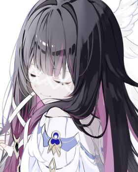 1girl bare_shoulders black_hair closed_eyes closed_mouth colored_inner_hair columbina_(genshin_impact) dress eye_mask facing_viewer genshin_impact hair_ribbon hashtag-only_commentary head_wings long_hair mask multicolored_hair purple_hair ribbon simple_background smile solo upper_body v_uo0zzz white_background white_dress white_wings wings