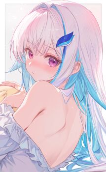 1girl absurdres back bare_shoulders blue_hair blush border closed_mouth dress embarrassed frilled_dress frills from_behind grey_background grey_hair hair_intakes highres holding lize_helesta long_hair looking_at_viewer looking_back multicolored_hair nijisanji nono_i831 nose_blush off-shoulder_dress off_shoulder outside_border purple_eyes shoulder_blades simple_background solo streaked_hair two-tone_hair upper_body very_long_hair virtual_youtuber white_border white_dress