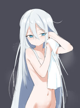 1girl blue_eyes closed_mouth drying drying_hair empty_eyes grey_background grey_hair groin hair_between_eyes half-closed_eyes highres loli long_hair navel nude out-of-frame_censoring project_sekai shenqi_xiaohuang simple_background solo very_long_hair yoisaki_kanade