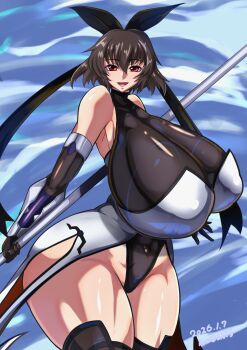 1girl 2026 artist_request ass black_leotard breasts cleavage covered_navel curvy elbow_gloves gigantic_breasts gloves hair_ribbon highleg highleg_leotard highres holding holding_weapon huge_ass leotard looking_at_viewer mature_female mizuki_shiranui red_eyes revealing_clothes ribbon shiny_skin simple_background smile solo taimanin_(series) taimanin_suit taimanin_yukikaze thong_leotard weapon wide_hips