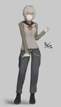 1girl belt blue_eyes boots bow breasts chinese_commentary commentary_request hair_between_eyes heterochromia highres long_hair looking_at_viewer original pants qianchas_dream red_bow red_ribbon ribbon smile sweater yellow_eyes