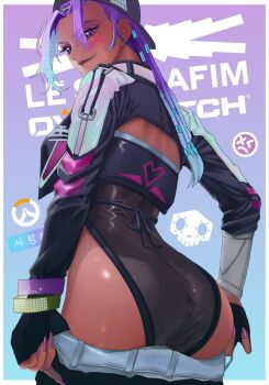 1girl ass back_cutout backwards_hat baseball_cap black_hat black_jacket black_leotard blue_hair braid brown_lips clothes_pull clothing_cutout cowboy_shot cropped_jacket dark-skinned_female dark_skin english_text estantelay eyeshadow facial_mark from_behind gradient_hair hat highres jacket leotard leotard_under_clothes long_sleeves looking_back looking_down makeup mole mole_under_eye multicolored_hair multiple_braids official_alternate_costume overwatch overwatch_2 pants pants_pull parted_lips perfect_night_(le_sserafim) pink_nails plug_(piercing) pulling_own_clothes purple_eyes purple_eyeshadow purple_hair see-through_clothes see-through_leotard shiny_skin smile solo sombra_(overwatch) x_(symbol) x_facial_mark