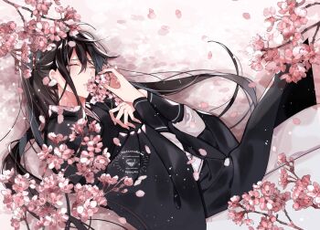1boy ahoge artist_name bishounen black_hair black_hanfu branch cherry_blossoms chinese_clothes closed_eyes falling_petals flower grey_pants hair_between_eyes hanfu highres holding holding_flower hyottokoane light_particles long_hair long_sleeves lying male_focus modao_zushi on_back pants parted_lips petals pink_flower pink_petals ponytail robe sidelocks sleeping solo very_long_hair watermark wei_wuxian wide_sleeves