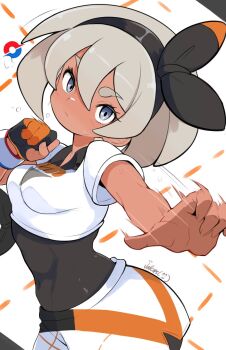 1girl bea_(pokemon) black_bodysuit black_hairband blush bodysuit bodysuit_under_clothes bow_hairband breasts closed_mouth dark-skinned_female dark_skin gloves grey_eyes grey_hair hair_between_eyes hairband highres jellcaps looking_at_viewer medium_breasts nintendo pokemon pokemon_swsh print_shirt print_shorts shirt short_hair short_sleeves shorts side_slit side_slit_shorts simple_background single_glove solo