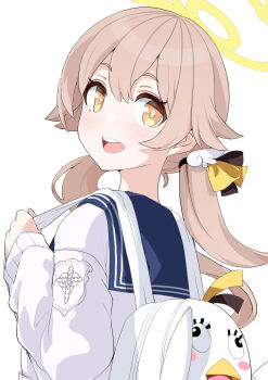 Rule 34 | 1girl, backpack, bag, blue archive, brown hair, buruakae, commentary, from behind, halo, hifumi (blue archive), highres, holding, holding bag, looking at viewer, low twintails, open mouth, sailor collar, smile, solo, sweater, teeth, trinity general school logo, twintails, untranslatable commentary, upper body, upper teeth only, white background, yellow eyes