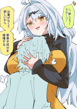 1boy 1girl ^^^ ahoge alternate_costume between_breasts black_sweater blush breasts colored_speech_bubble commentary_request face_between_breasts hair_ornament hairpin hands_on_another&#039;s_head head_between_breasts head_tilt hug large_breasts long_hair nodachi_(nodati51) open_mouth orange_eyes simple_background single_hair_intake speech_bubble sweat sweater translation_request turtleneck turtleneck_sweater white_background white_hair wise_(zenless_zone_zero) yixuan_(zenless_zone_zero) zenless_zone_zero