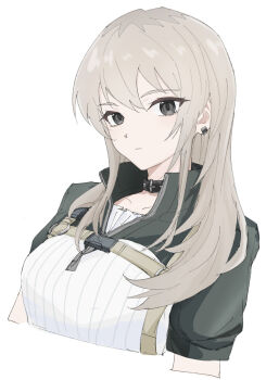 1girl black_eyes black_shirt closed_mouth commentary earrings girls_band_cry grey_hair hashtag-only_commentary highres jewelry kawaragi_momoka long_hair looking_at_viewer multicolored_hair n_nai_nai_n roots_(hair) shirt short_sleeves simple_background solo upper_body white_background