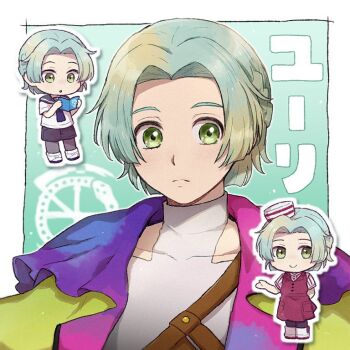 1girl chiimako closed_mouth detached_hood gloves gnosia gradient_clothes gradient_shirt green_eyes green_sleeves long_sleeves looking_at_viewer shirt short_hair simple_background solo three-quarter_sleeves two-tone_shirt yuri_(gnosia)