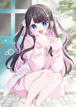 1girl :d black_hair blue_eyes coat commentary_request fang highres kaga_nazuna long_hair long_sleeves looking_at_viewer multicolored_hair open_mouth partial_commentary pink_coat pink_hair rino_cnc sitting sleeves_past_wrists smile solo two_side_up virtual_youtuber vspo!