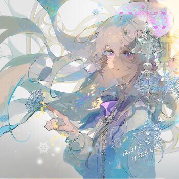 1boy bow bowtie cael_anselm center_frills chinese_commentary chinese_text closed_mouth colored_eyelashes commentary_request dated frilled_sleeves frills grey_hair grey_shirt hair_between_eyes hand_up highres index_finger_raised long_bangs long_hair long_sleeves lovebrush_chronicles male_focus purple_bow purple_bowtie purple_eyes shirt smile snowflakes solo translation_request upper_body very_long_hair watermark xixun