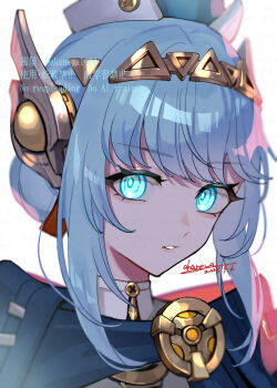 1girl android artist_name blue_cloak blue_eyes blue_hair blunt_bangs cloak close-up commentary_request dated genshin_impact glowing glowing_eyes gold_hairband hair_ornament hairband hat highres ineffa_(genshin_impact) joints looking_at_viewer ojo_aa parted_lips portrait robot_ears robot_joints short_hair sidelocks simple_background solo triangle_hair_ornament twitter_username white_background white_hat