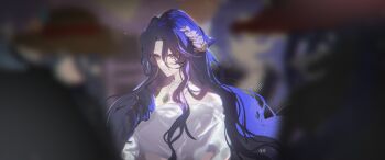 2girls 3boys absurdres backlighting bare_shoulders bead_choker bead_necklace beads blurry blurry_background blurry_foreground brown_hat chinese_commentary choker chromatic_aberration closed_mouth commentary_request curtained_hair dusk_lobber_(plants_vs._zombies) faceless faceless_male grimrose_(plants_vs._zombies) hair_between_eyes hair_ornament hat highres jewelry large_hat long_hair long_sidelocks looking_ahead moonflower_(plants_vs._zombies) multiple_boys multiple_girls necklace nightshade_(plants_vs._zombies) off-shoulder_shirt off_shoulder official_alternate_costume pale_skin personification plants_vs._zombies plants_vs._zombies_2 puffy_sleeves purple_eyes purple_hair shadow_peashooter_(plants_vs._zombies) shirt sidelocks siiiiiiiiiii smile solo_focus very_long_hair wavy_hair white_choker white_shirt