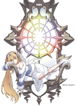 1girl angel_wings blonde_hair chair commentary_request fate/grand_order fate_(series) feathered_wings fluffy_clothes full_body headphones highres house_tag_denim jeanne_d'arc_(fate) korean_commentary long_hair long_sleeves looking_at_viewer metatron_jeanne_(fate) metatron_jeanne_(second_ascension)_(fate) nightgown official_alternate_costume socks solo very_long_hair white_wings wings yellow_eyes