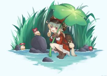 1girl :d absurdres blonde_hair blue_background boots brown_boots brown_gloves clover commentary_request dodoco_(genshin_impact) dress feiyyx flower four-leaf_clover genshin_impact gloves hair_between_eyes hat highres holding jumpy_dumpty klee_(genshin_impact) leaf_umbrella long_hair long_sleeves low_twintails newsboy_cap open_mouth pointy_ears puffy_long_sleeves puffy_sleeves red_dress red_eyes red_flower red_hat ribbed_socks smile socks squatting tiptoes twintails water white_socks
