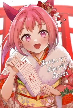 1girl animal_ears blush bow camellia_print commentary_request ear_bow ear_covers floral_print flower_in_eye fur-trimmed_kimono fur_trim haru_urara_(first_urara_saku_sakura)_(umamusume) haru_urara_(umamusume) highres holding holding_omikuji horse_ears horse_girl japanese_clothes kimono kyawa_ii long_hair long_sleeves looking_at_viewer obi official_alternate_costume omikuji open_mouth pink_eyes pink_hair red_kimono sash smile solo symbol_in_eye torii umamusume