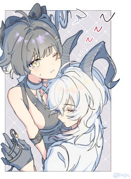 2girls bare_shoulders black_bow black_gloves black_hair black_horns border bow breasts commentary_request curled_horns female_rover_(wuthering_waves) gloves hair_bow highres horns light_blush medium_breasts multicolored_hair multiple_girls mutii one_eye_closed parted_lips rover_(wuthering_waves) shirt sleeping streaked_hair twitter_username white_border white_hair white_shirt wuthering_waves yellow_eyes zani_(wuthering_waves) zzz