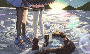 2girls anjuro_zeeku asymmetrical_legwear black_shoes black_socks blue_shoes commission dawn highres implied_kiss indie_virtual_youtuber kiss lower_body multiple_girls nina_saotome scarf shoes snow socks soyapoya_(vtuber) thighhighs tiptoe_kiss tiptoes unworn_scarf virtual_youtuber white_thighhighs yuri