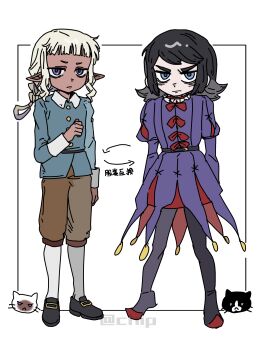 2boys abaddon_(haunted_hotel) absurdres bags_under_eyes black_hair blonde_hair blue_coat blue_eyes child chinese_commentary coat commentary_request cosplay costume_switch dark-skinned_male dark_skin dungeon_meshi elf haunted_hotel highres jester_costume long_hair looking_at_viewer male_focus multiple_boys noecho pointy_ears purple_eyes standing thistle_(dungeon_meshi) white_background