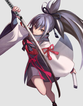 1girl black_hair black_scarf black_shorts breasts brown_eyes cropped_shirt fate/grand_order fate_(series) genshu_doki high-waist_shorts highres katana kawakami_gensai_(fate) kawakami_gensai_(first_ascension)_(fate) long_hair long_sleeves looking_at_viewer medium_breasts multicolored_hair ponytail red_shirt scarf shirt shorts sidelocks smile solo streaked_hair sword weapon white_hair white_sleeves wide_sleeves