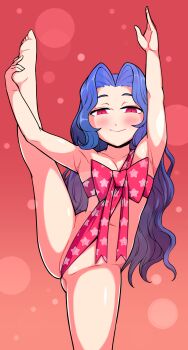 1girl blue_eyes bow commentary_request gluteal_fold gradient_background highres inarou_(rakugakiproject) long_hair megido72 naked_ribbon petite red_background red_bow red_eyes red_ribbon ribbon smile solo split standing standing_on_one_leg standing_split star_(symbol) star_print very_long_hair vine_(megido72) wavy_hair