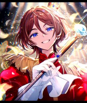 ascot blue_eyes blurry blurry_background brown_hair commentary_request crown epaulettes gloves glowing hair_between_eyes highres holding holding_scepter jacket king_of_prism letterboxed light_particles looking_at_viewer male_focus norizuki_jin pretty_rhythm pretty_series red_jacket scepter short_hair smile solo sparkle tawan_(46okuneeen) upper_body white_ascot white_gloves