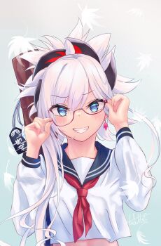 1girl absurdres adjusting_eyewear blue_eyes blue_sailor_collar blush breasts commentary_request cropped_shirt earrings fate/grand_order fate_(series) grin hair_ornament highres jewelry leaf_earrings long_hair long_sleeves looking_at_viewer medium_breasts midriff miyamoto_musashi_(fate) neckerchief pink_hair ponytail sailor_collar shirt smile solo swept_bangs tutuuraura88 white_shirt