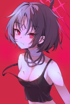 1girl absurdres bandaged_neck bandages black_hair black_tank_top blood blood_on_breasts blood_on_face blue_archive breasts broken_glass commentary crop_top earrings english_commentary expressionless glass highres jewelry looking_at_viewer medium_breasts misaki_(blue_archive) no_bra rabi9 red_background red_eyes rope_around_neck short_hair solo strap_slip stud_earrings tank_top torn_clothes torn_tank_top upper_body