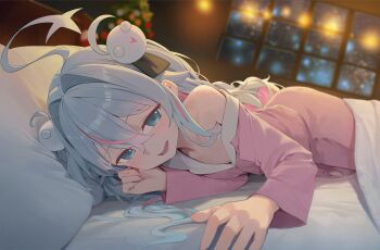 1girl :d ahoge blue_eyes blurry blurry_background breasts christmas christmas_ornaments christmas_tree collared_shirt commentary_request depth_of_field enokinoko1010 grey_hair hair_between_eyes hair_intakes highres indoors long_hair long_sleeves looking_at_viewer multicolored_hair night off_shoulder open_mouth original pajamas pink_hair pink_pajamas pink_shirt shirt small_breasts smile snowing solo two-tone_hair under_covers very_long_hair window