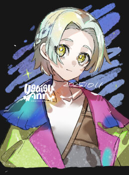 1girl aqua_hair braid commentary_request gnosia gradient_hair green_eyes green_hair highres jacket looking_at_viewer multicolored_hair shirt short_hair simple_background tagme uguisu_ann upper_body yuri_(gnosia)