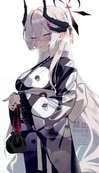 1girl alternate_costume black_kimono blue_archive blush breasts commentary_request crossed_bangs demon_horns grey_hair halo highres horns japanese_clothes kimono large_breasts long_hair long_sleeves looking_at_viewer makoto_(blue_archive) obi pointy_ears quatraise sash simple_background smile solo straight_hair very_long_hair watermark white_background