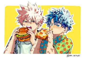 2boys arms_up bakugou_katsuki blonde_hair blush boku_no_hero_academia border bread bread_slice burger collared_shirt commentary_request crew_neck double-parted_bangs eating facial_scar floral_print_shirt food freckles fried_egg fried_egg_on_toast green_eyes green_hair highres holding holding_burger holding_food jewelry looking_at_food looking_to_the_side male_focus midoriya_izuku multiple_boys necklace open_collar parted_bangs print_shirt red_eyes scar scar_on_cheek scar_on_face shirt short_sleeves sideways_glance spiked_hair toast twitter_username upper_body use_zeinuki white_border white_shirt wing_collar yellow_background