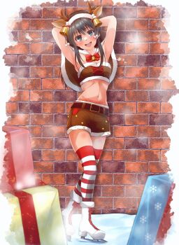1girl :d animal_ears antlers armpits arms_behind_head bandeau black_hair blue_eyes box breasts brick_wall brown_bandeau brown_capelet brown_shorts capelet christmas_present cleavage commentary_request deer_antlers deer_ears fake_animal_ears fake_antlers fur-trimmed_bandeau fur-trimmed_capelet fur-trimmed_shorts fur_trim gift gift_box hair_ornament halya_meri highres horns ice_skates long_hair medium_breasts midriff navel open_mouth red_thighhighs saten_ruiko shorts skates smile solo striped_clothes striped_thighhighs thighhighs toaru_kagaku_no_railgun toaru_majutsu_no_index white_thighhighs