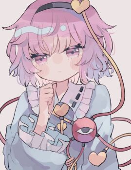 1girl black_hairband blue_shirt blush brown_background buttons clenched_hand closed_mouth commentary_request eyeball frilled_shirt_collar frilled_sleeves frills hair_ornament hairband heart heart_button heart_hair_ornament hiyuu_(hiyualice) komeiji_satori long_sleeves looking_at_viewer pink_eyes pink_hair ribbon-trimmed_collar ribbon_trim shirt simple_background solo third_eye touhou wide_sleeves