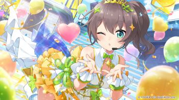 1girl ;o absurdres aqua_eyes balloon blowing_kiss blue_bow blue_bowtie blue_sky bow bowtie breasts brown_hair cleavage cloud commentary_request concert confetti copyright_name day detached_collar double-parted_bangs dress frilled_dress frills gold_tiara hair_between_eyes headset heart_balloon high_heels highres hololive hololive_dreams layered_dress looking_at_viewer natsuiro_matsuri official_alternate_costume official_art one_eye_closed outdoors shoes short_dress short_hair side_ponytail sidelocks sky sleeveless sleeveless_dress small_breasts solo standing standing_on_one_leg virtual_youtuber white_dress white_shoes wrist_cuffs