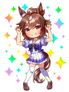 1girl animal_ears blush bow bowtie breasts brown_hair chibi chibi_only claw_pose collarbone commentary_request full_body grin hair_between_eyes hair_tuft highres horse_ears horse_girl horse_tail looking_at_viewer multicolored_hair open_mouth pleated_skirt puffy_short_sleeves puffy_sleeves purple_bow purple_bowtie purple_eyes purple_shirt sailor_collar sailor_shirt school_uniform sharp_teeth shinko_windy_(umamusume) shirt shoes short_hair short_sleeves skirt smile solo sugimotty_nova tail teeth thighhighs tracen_school_uniform umamusume white_hair white_sailor_collar white_skirt white_thighhighs zettai_ryouiki