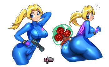 1girl ass ass_focus blonde_hair blue_eyes blush bodysuit breasts cosplay gun large_breasts lips long_hair mario_(series) metroid metroid_(creature) nintendo princess_peach samus_aran samus_aran_(cosplay) sasa_tseng weapon white_background zero_suit