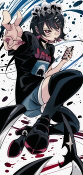 1girl alternate_costume artist_name black_choker black_hair black_shirt black_shoes black_thighhighs blue_shorts blush bright_pupils cellphone choker colored_inner_hair commentary earclip ellen_joe fins fish_tail hairband holding holding_phone kinakomochi_(user_vedc2333) knee_up lollipop_in_mouth maid_headdress metal_hairband mole mole_under_eye multicolored_hair phone print_shirt razor_blade_hair_ornament red_eyes red_nails scar scar_on_tail shark_girl shark_tail shirt shoes short_hair shorts solo spiked_headband tail thighhighs white_background white_pupils zenless_zone_zero