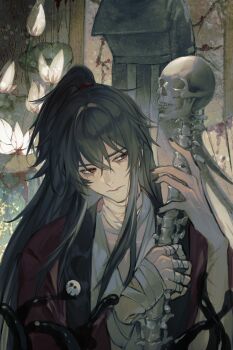 1boy alkaidtutu bandaged_arm bandaged_hand bandaged_neck bandages black_hair blood bone chinese_clothes chinese_commentary closed_mouth coat dao_gui_yi_xian flower hair_between_eyes hanfu high_ponytail highres holding holding_bone holding_weapon li_huowang long_hair long_sleeves male_focus ponytail red_coat red_eyes robe scar skeleton skull solo spine spoon tentacles upper_body weapon white_flower white_hanfu