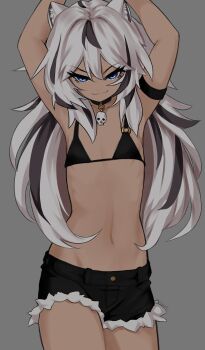 >:) 1girl absurdres animal_ears armband arms_up black_armband black_bra black_hair black_shorts bra collar dark-skinned_female dark_skin flat_chest fur-trimmed_shorts fur_trim gaomi_goro grey_background highres largemilk long_hair looking_at_viewer multicolored_hair navel short_shorts shorts simple_background skull_ornament smile stellarversepro stomach tiger_ears tiger_girl two-tone_hair underwear v-shaped_eyebrows virtual_youtuber white_hair
