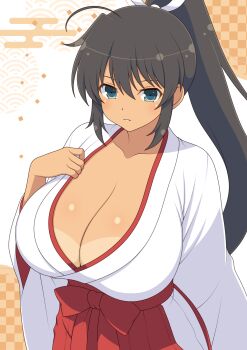 1girl black_hair blue_eyes blush breasts cleavage hakama hakama_skirt high_ponytail highres homura_(senran_kagura) huge_breasts ichiryuu_tsumiki japanese_clothes kimono long_hair long_sleeves looking_at_viewer miko ponytail red_hakama ribbon senran_kagura skirt solo tan tanline white_kimono white_ribbon wide_sleeves