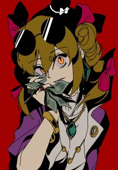 1girl bangle banknote black_hat blonde_hair bow bracelet diamond_(gemstone) double-parted_bangs drill_hair earrings eyewear_on_head frilled_shirt_collar frills gem gold_bracer gold_button guozimiao hair_between_eyes hat highres jacket jewelry looking_at_viewer money necklace purple_jacket red_background red_bow ring shirt simple_background sunglasses touhou white_bow white_shirt yellow_eyes yorigami_jo&#039;on