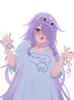 1girl absurdres azurarts blush claw_pose gem hair_over_one_eye highres hololive hololive_english jewel_under_eye koseki_bijou koseki_bijou_(pebble_pajamas) long_hair looking_at_viewer mask mask_on_head metal_wings official_alternate_costume official_alternate_hairstyle open_mouth purple_eyes purple_gem purple_hair shirt simple_background sleep_mask solo very_long_hair virtual_youtuber white_background white_shirt