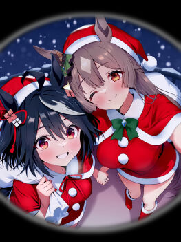 2girls ahoge amenu_415 animal_ears black_hair blush boots bow braid breasts brown_eyes brown_hair capelet christmas closed_mouth commentary_request double-parted_bangs dress fur-trimmed_capelet fur-trimmed_dress fur-trimmed_headwear fur_trim green_bow hair_between_eyes hair_ornament half_up_braid hat highres holding holding_hands holding_sack horse_ears horse_girl horse_tail kitasan_black_(umamusume) large_breasts long_hair looking_at_viewer merry_christmas multicolored_hair multiple_girls one_eye_closed open_mouth peephole pov_peephole red_boots red_capelet red_dress red_eyes red_hat red_ribbon ribbon sack santa_costume santa_dress santa_hat satono_diamond_(umamusume) short_hair smile snowing streaked_hair tail umamusume very_long_hair white_hair