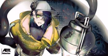 1girl absurdres amirun arknights asbestos_(arknights) baseball_cap black_hair character_name drooling eyepatch green_eyes green_hair hair_over_one_eye hat headphones highres holding holding_lamp holding_with_tail jacket lizard_tail looking_at_viewer mouth_drool multicolored_hair prehensile_tail rim_billiton_logo salamander sharp_teeth short_hair solo tail teeth undershirt yellow_jacket