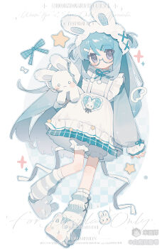 1girl animal_hat apron bai_xiong_nailaojuan bloomers blue-framed_eyewear blue_background blue_dress blue_hair blue_ribbon blue_socks blush checkered_background closed_mouth dress frilled_sleeves frills full_body glasses hat highres long_hair long_sleeves looking_at_viewer mihuashi_username neck_ribbon original purple_eyes rabbit_hat rabbit_slippers ribbon round_eyewear slippers socks solo standing star_(symbol) striped_clothes striped_socks underwear watermark white_apron white_bloomers white_hat white_slippers